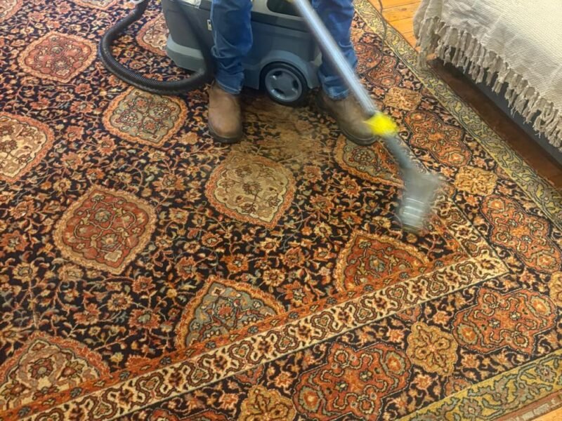 KunaSplash Cleaners